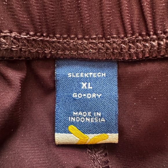 OLD NAVY HIGH-WAISTED SLEEKTECH CARGO JOGGERS - Picture 2 of 2